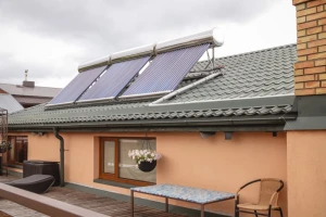 Lietuviai investuoja į saulės energiją