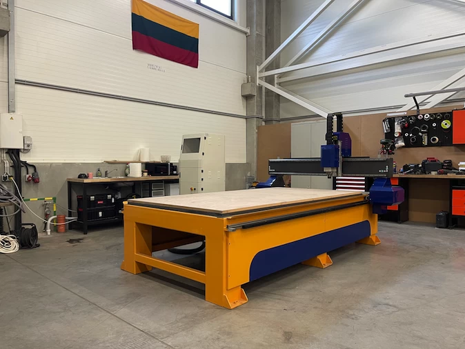 CNC frezavimo staklės 1325