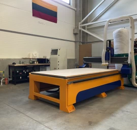 CNC frezavimo staklės 1325